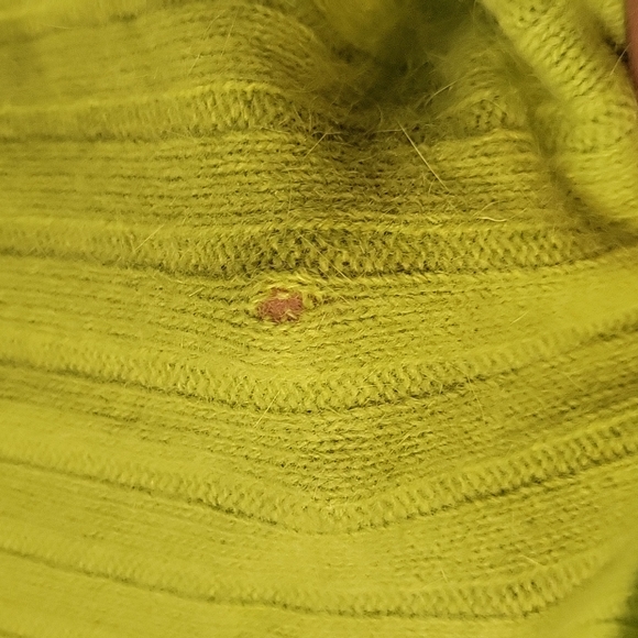 Vintage Angora and Wool Neon Green Sweater Size Small - Picture 2 of 7